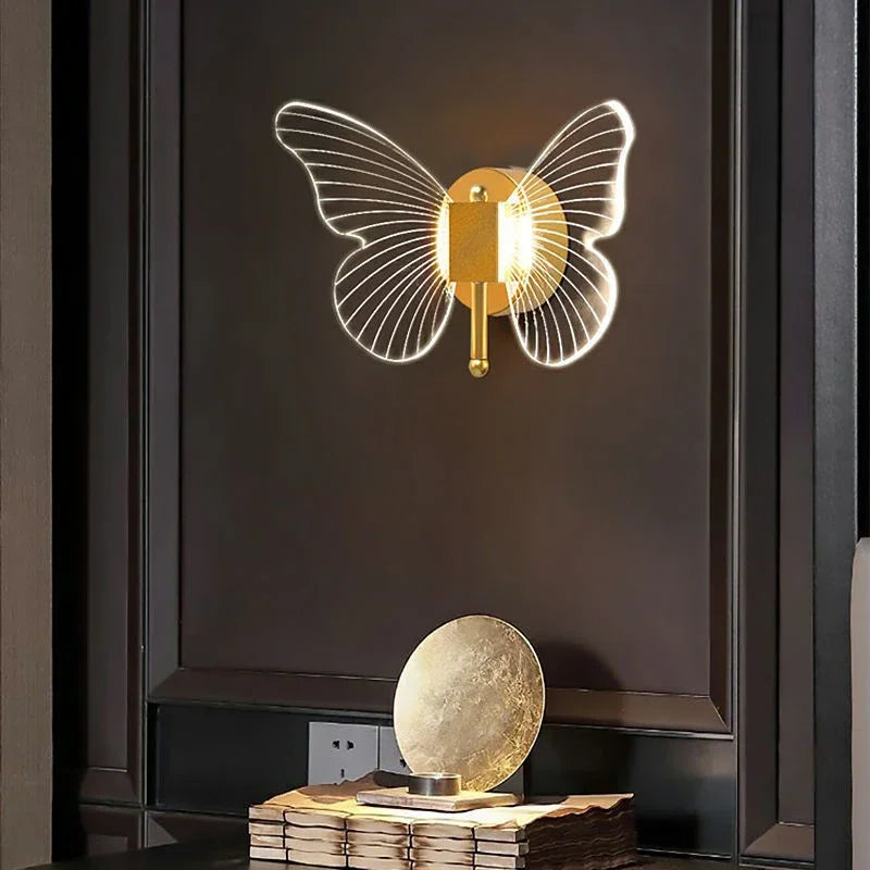 Modern decorative LED butterfly wall light for indoor use - vue 5 sur 11