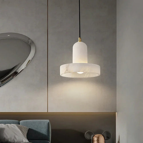 Modern natural marble pendant light for interior decoration - vue 3 sur 9