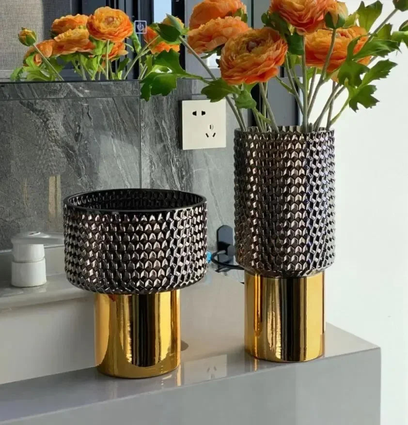 gold glass vase for table decoration and floral arrangement