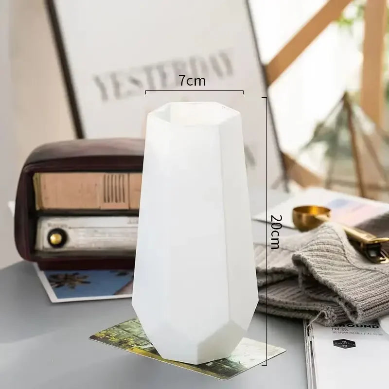 creative transparent glass vase for decorative flowers