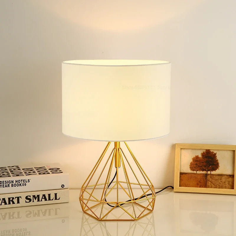 Creative nordic retro geometric table lamps for interior decoration - vue 6 sur 10