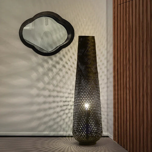 Cylindrical bamboo and wicker floor lamp with retro wooden weave - vue 6 sur 9