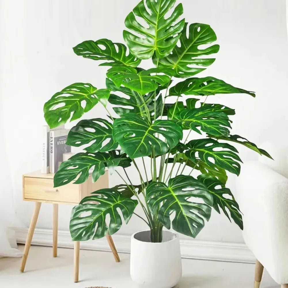 Artificial tropical palm tree for indoor and outdoor decoration