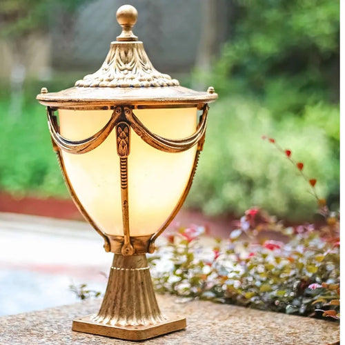 Aluminium lawn lamp for garden and outdoor corridor - vue 4 sur 7
