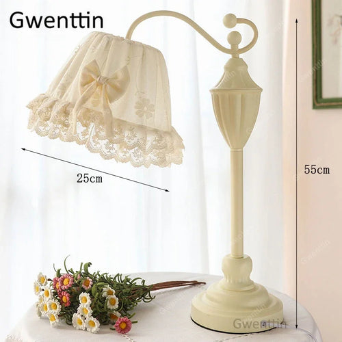 Decorative princess style fabric LED table lamps - vue 5 sur 8