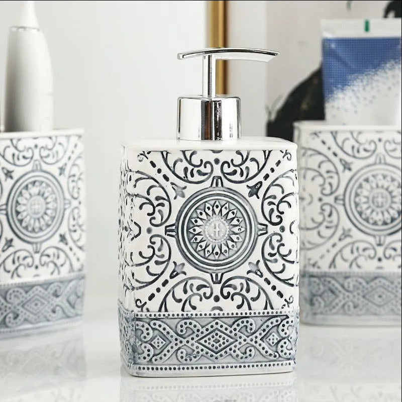 bohemian style ceramic lotion bottle for bathroom - vue 3 sur 9