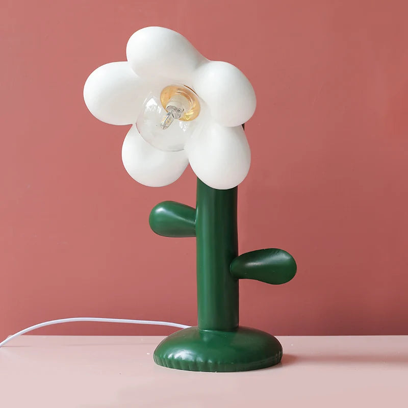 Designer resin table lamp for a warm atmosphere