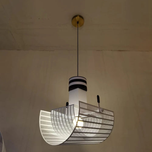 Nordic design zebra stripe road sign pendant light for creative decor - vue 5 sur 8
