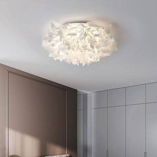 Modern LED ceiling light for interior decoration and refined ambience - vue 6 sur 10