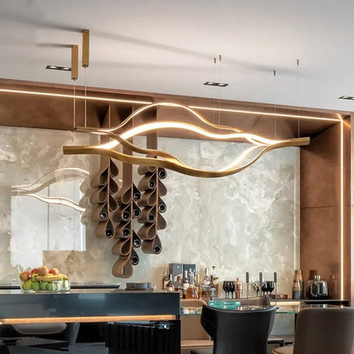 Creative postmodern LED chandelier in lip shape - vue 3 sur 11