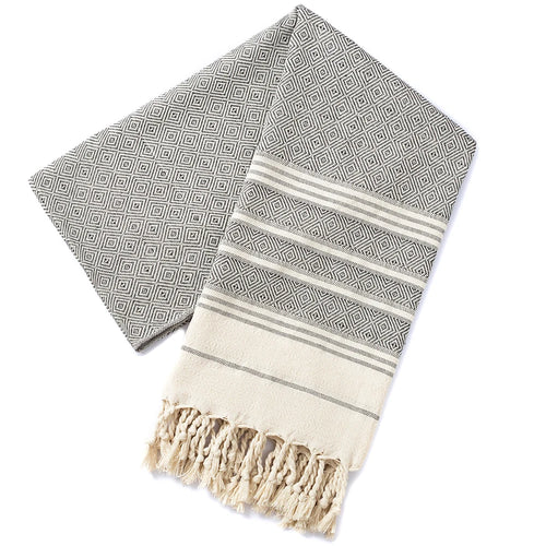 Turkish cotton jacquard beach towel with diamond pattern and tassels