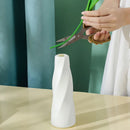 lightweight vase for decorating floral arrangements and dried flowers