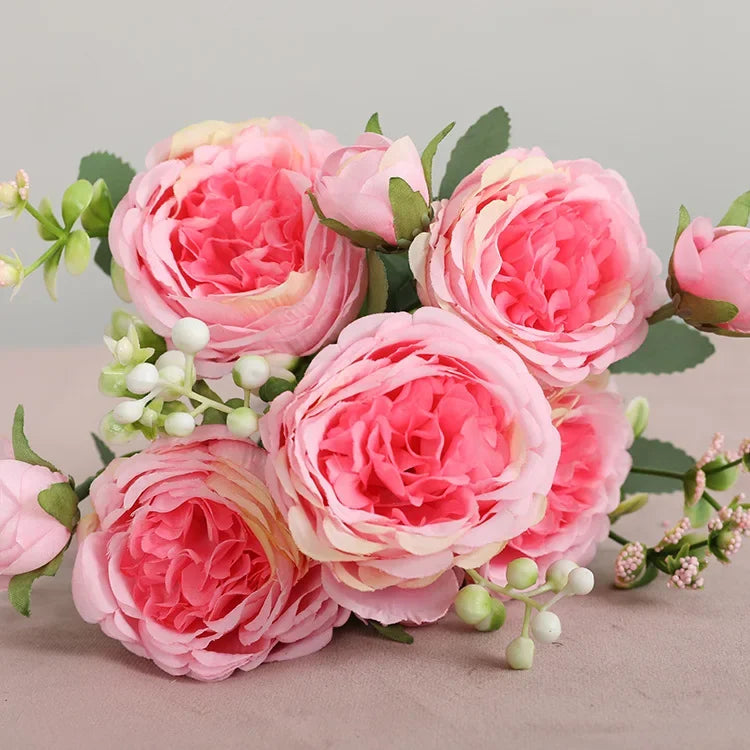 Small artificial flower bouquet for spring decoration and weddings - vue 27 sur 37