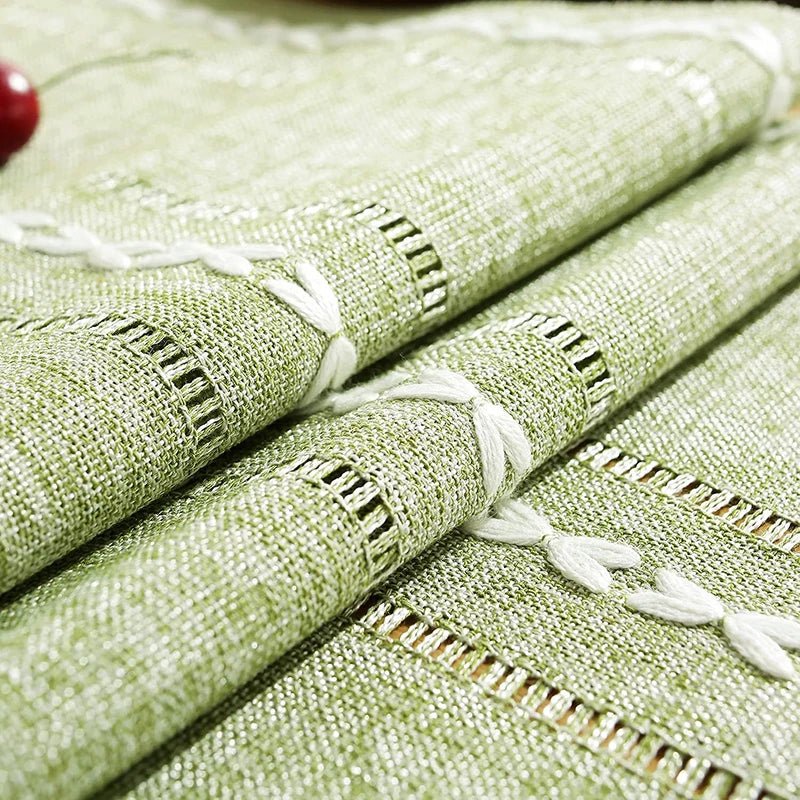 Boho braided table runner with fringes farmhouse style - vue 6 sur 7