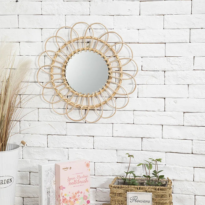 decorative sunflower rattan hanging mirror for a bohemian atmosphere - vue 4 sur 10