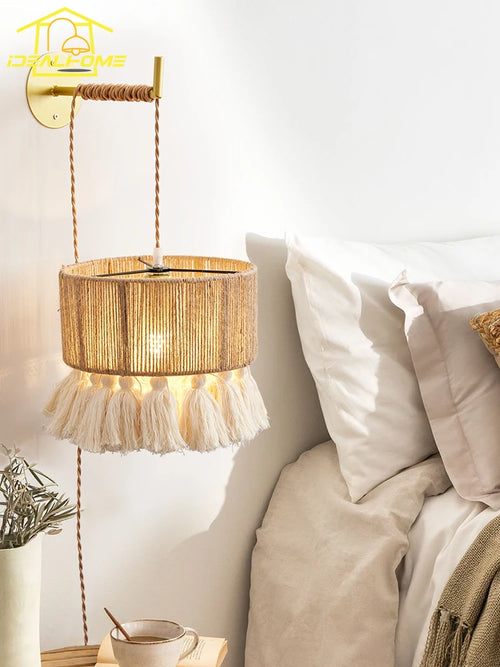 Hand-knitted wabi-sabi hemp rope wall light - vue 2 sur 7