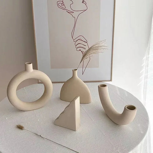 modern ceramic vase for dried flowers interior decoration - vue 6 sur 16