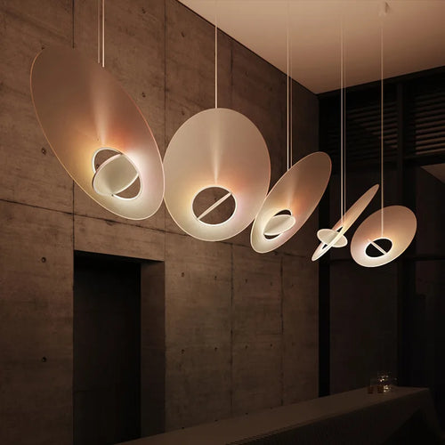 Nordic design UFO LED pendant light for restaurant or living room - vue 4 sur 6