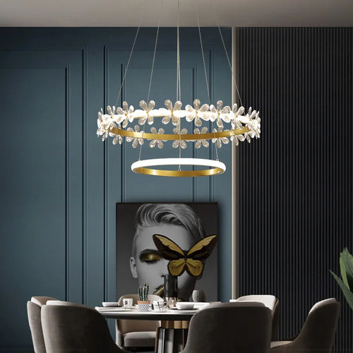Modern crystal chandelier for stylish indoor lighting - vue 5 sur 7