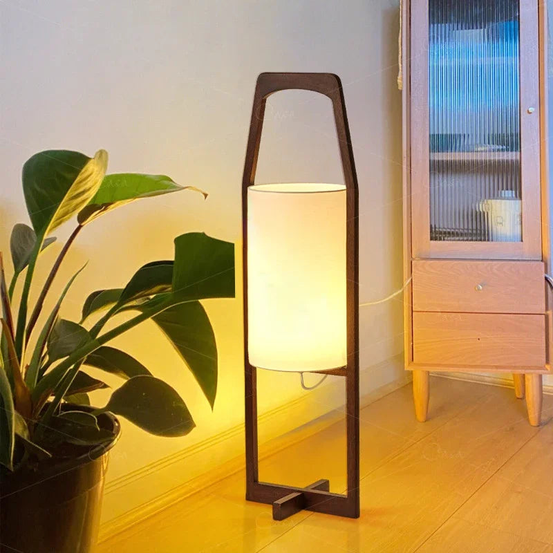 Retro Japanese solid wood floor lamp with simple creative design