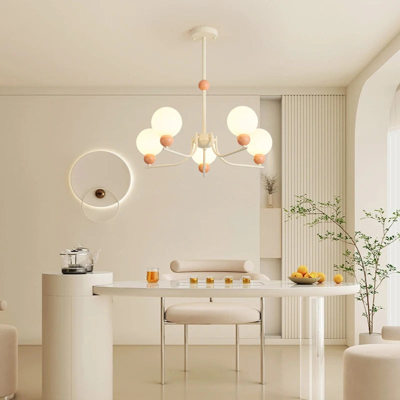 Modern round LED pendant light for indoor use - vue 3 sur 8