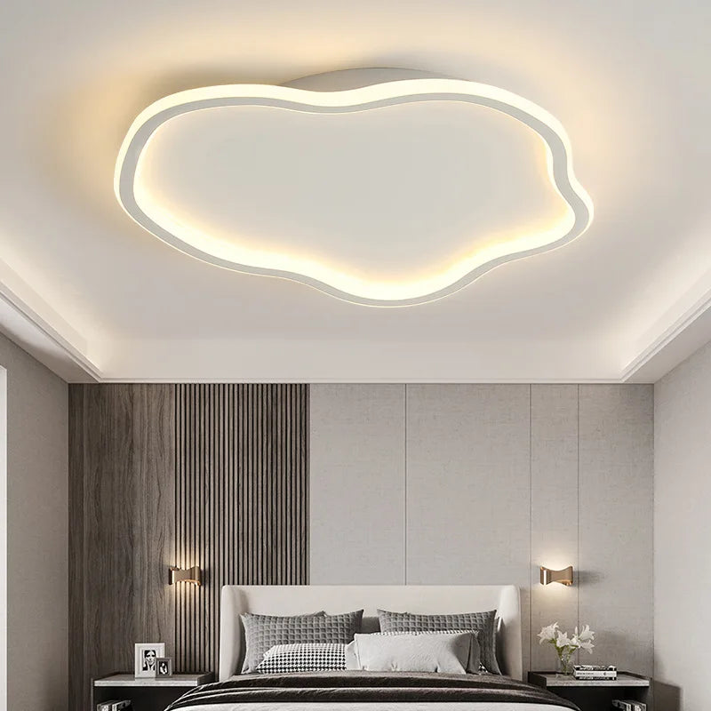 Modern LED ceiling light with creative cloud design for living room, dining room, children's bedroom or balcony