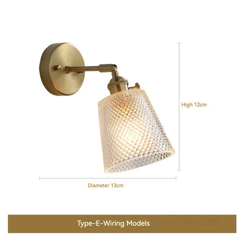 Scandinavian glass and brass LED wall light with battery switch - vue 20 sur 23