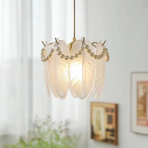 Modern glass chandelier with minimalist design for elegant interiors - vue 5 sur 9