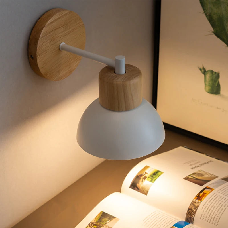 Modern bird-shaped wooden and iron wall light - vue 4 sur 14