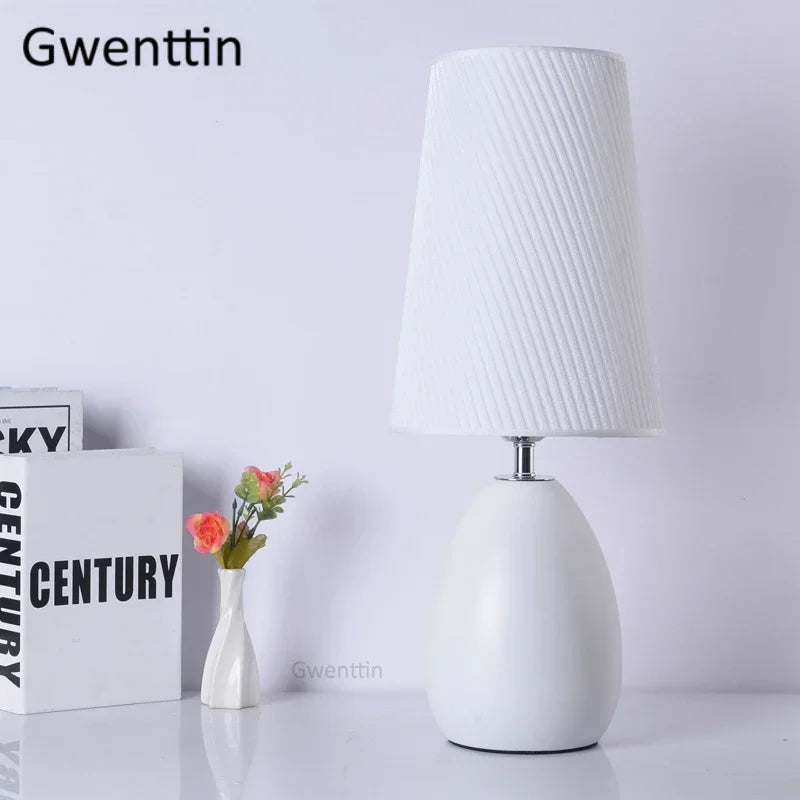 Modern table lamp for Nordic decor and interior design - vue 4 sur 7