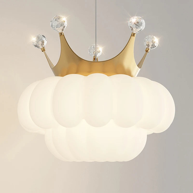 Luxury decorative pendant light with gold crown design - vue 5 sur 13