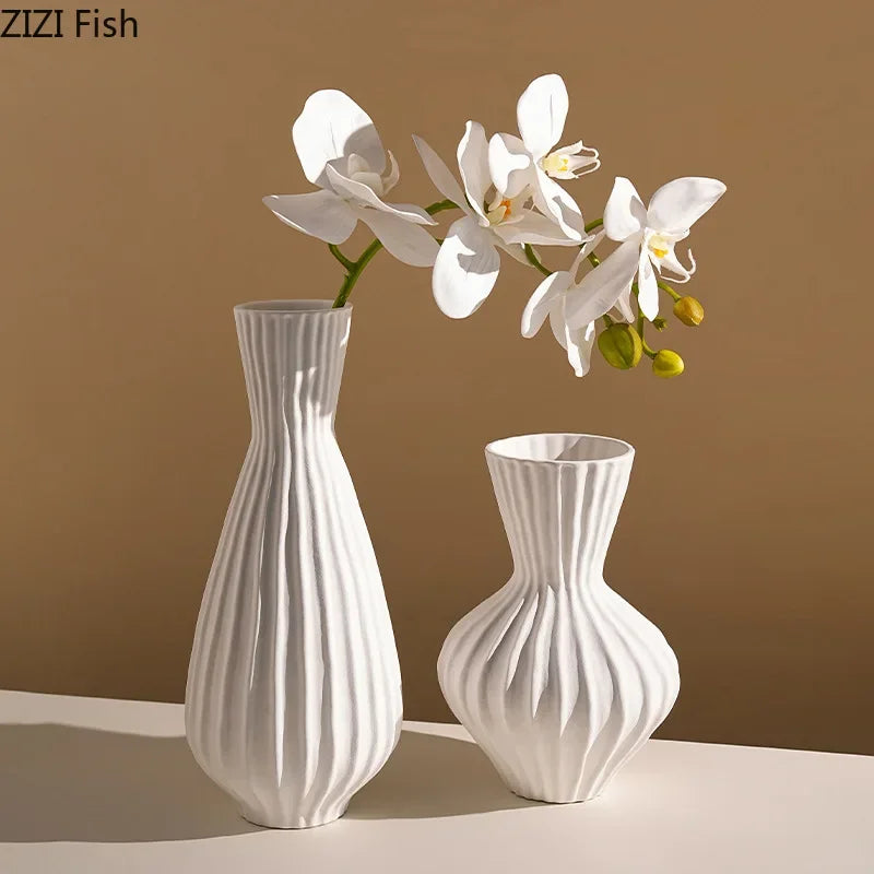 minimalist ceramic vase for aesthetic floral decoration
