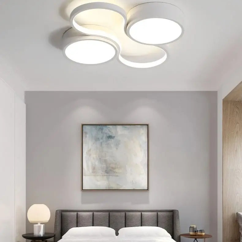 Modern creative LED circular ceiling light with eye protection - vue 6 sur 10