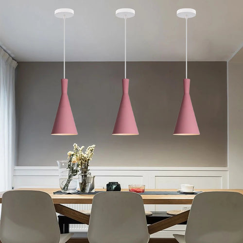 Retro nordic aluminium pendant light for indoor lighting - vue 4 sur 20