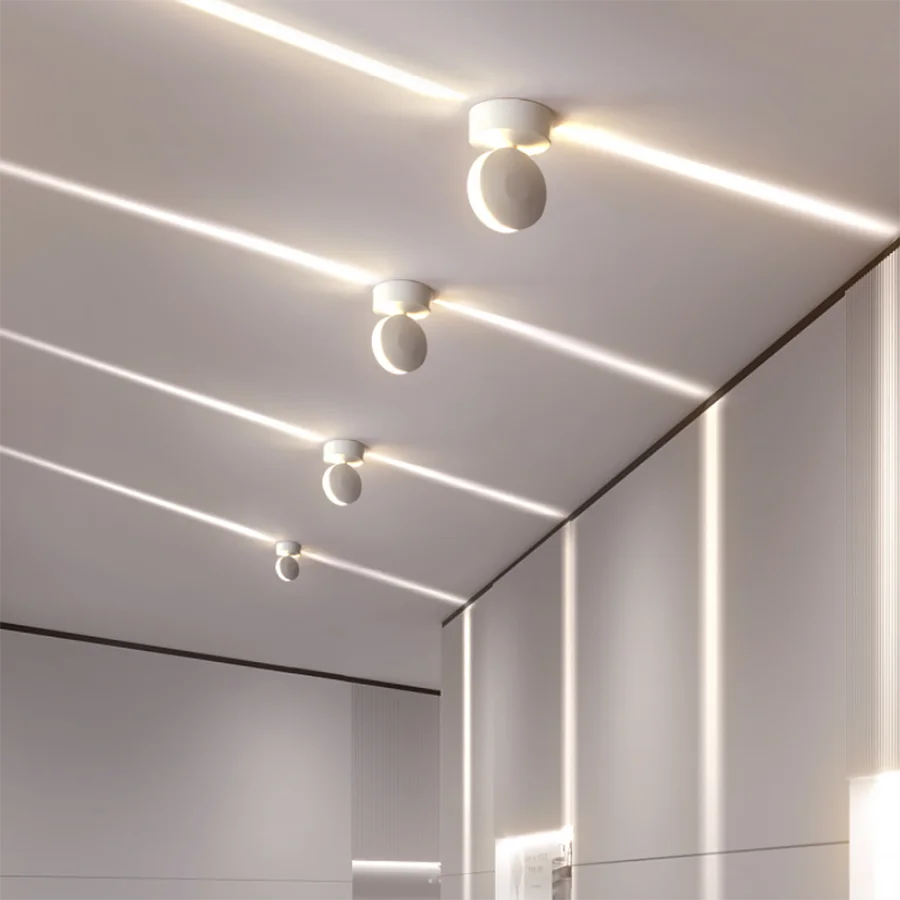 Narrow line wall light