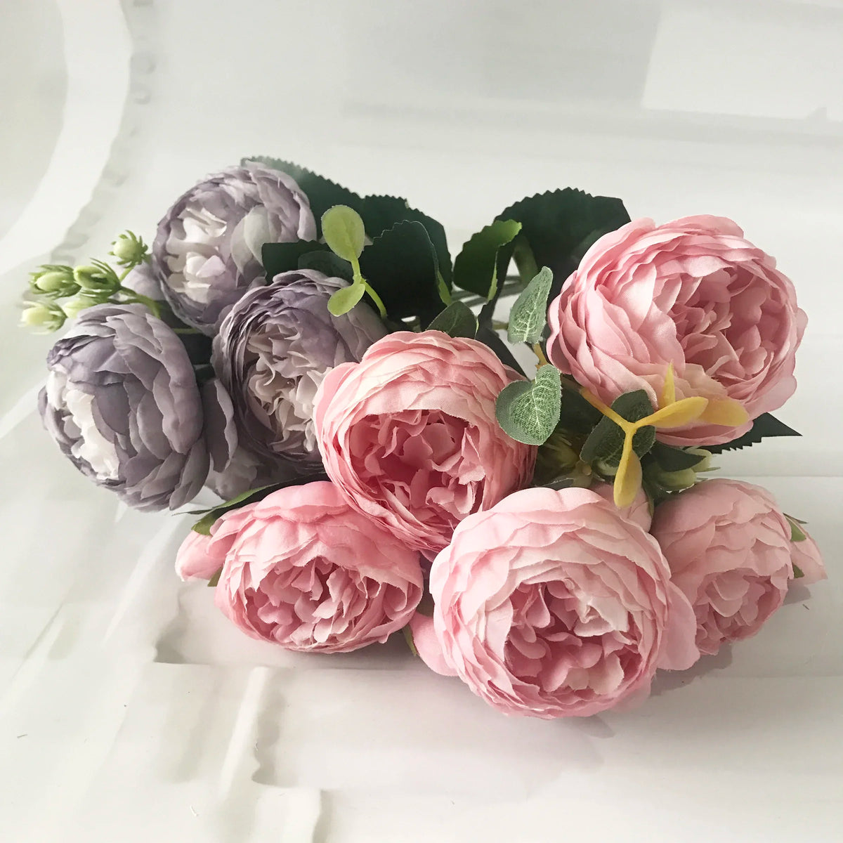 bouquet de pivoines artificielles pour décoration de mariage intérieur - vue 3 sur 17