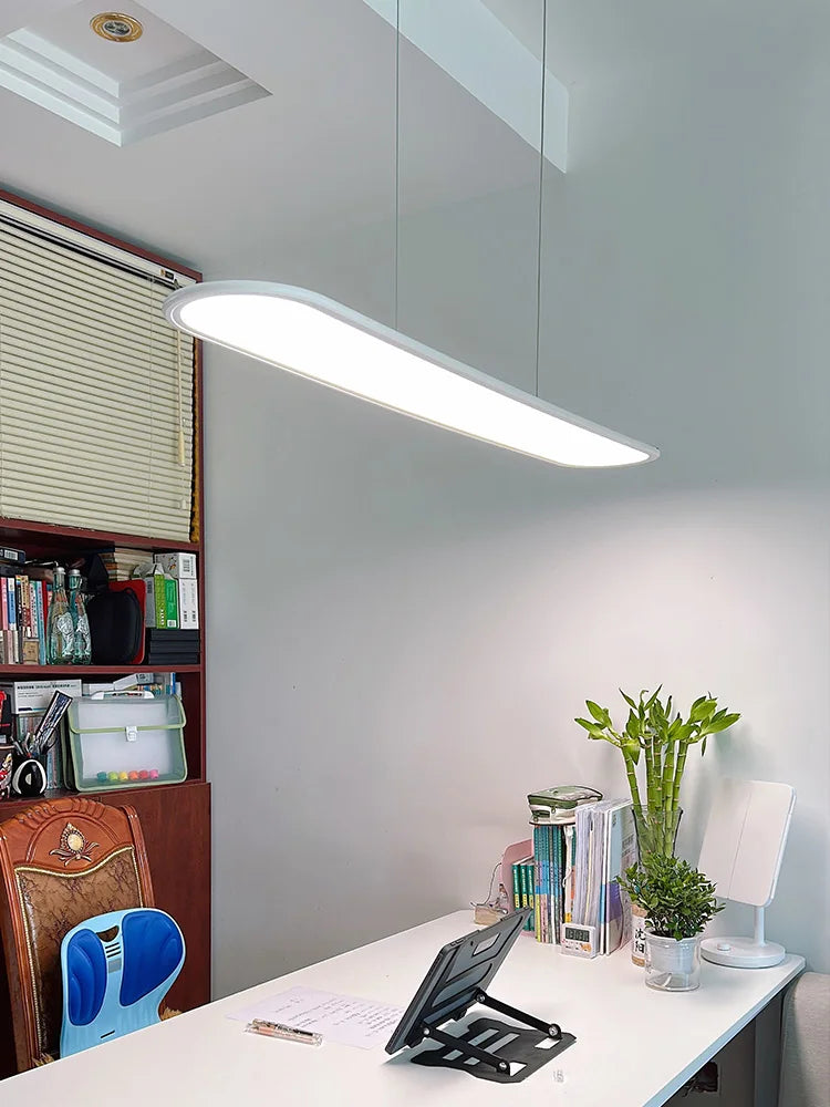 Modern industrial style chandelier for indoor lighting - vue 6 sur 14