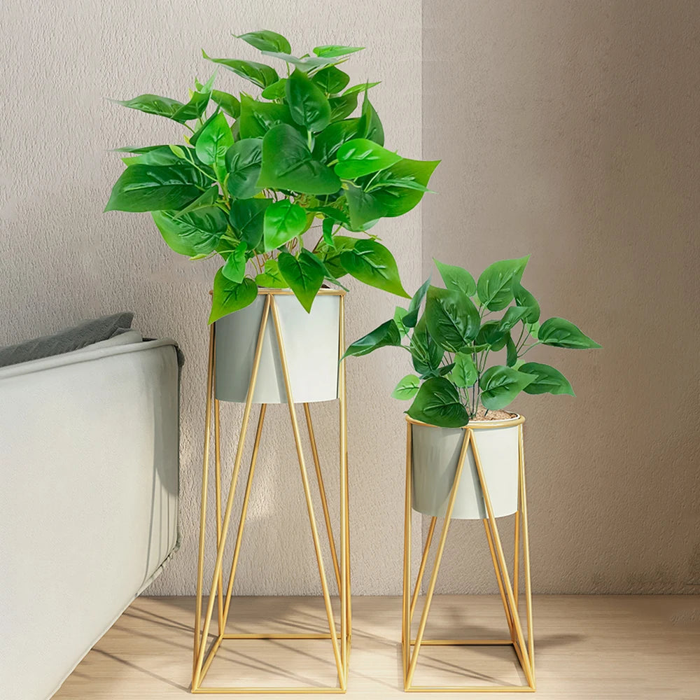 Decorative artificial scindapsus plants for indoor and outdoor use