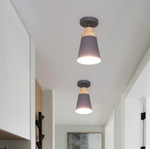 Nordic solid wood macaron style lamp for restaurant or bar