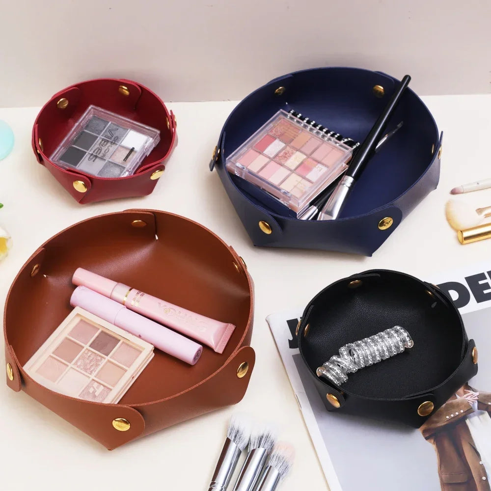 Foldable leather tray for storage and organisation
