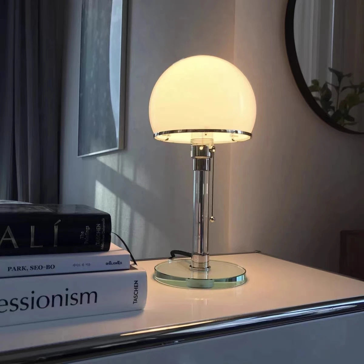 Simple design glass table lamp for reading and study - vue 2 sur 8