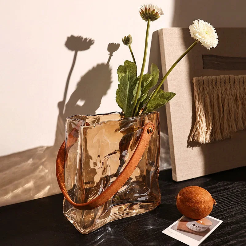 handbag style glass vase for hydroponic home decor - vue 3 sur 9