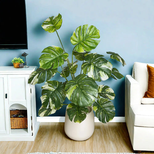 Realistic and elegant artificial monstera plant for interior decoration - vue 2 sur 10