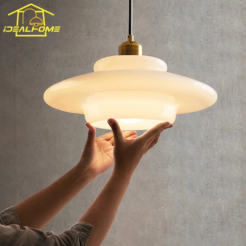 Modern cream milk glass decorative pendant light - vue 5 sur 9