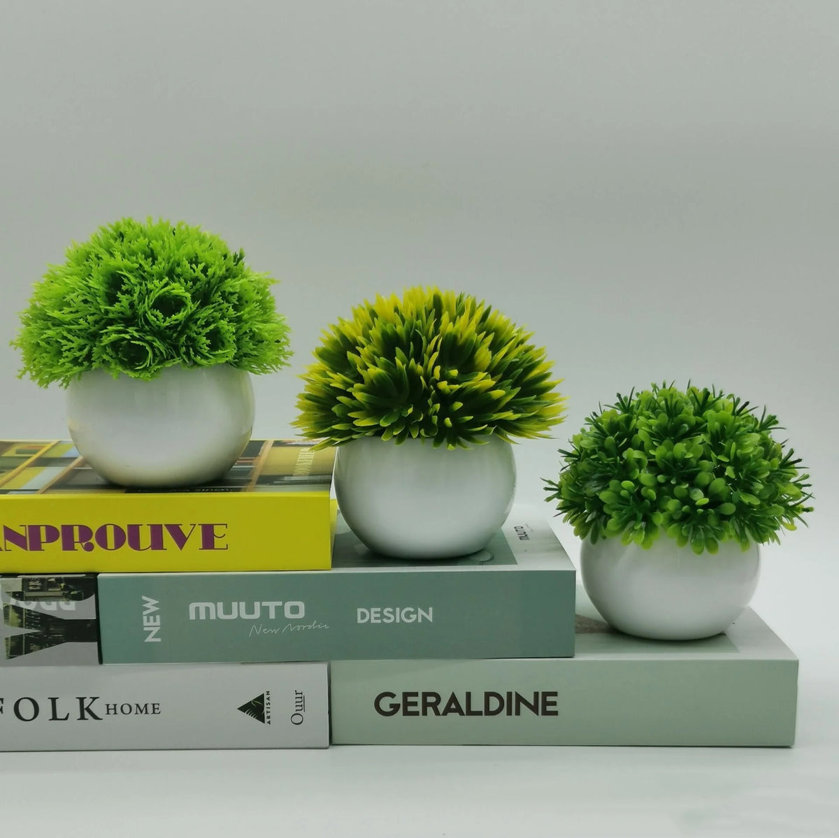 Decorative artificial bonsai plants for offices and tables
