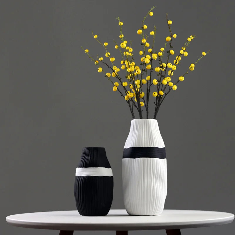decorative striped ceramic vase for dried flowers - vue 3 sur 11