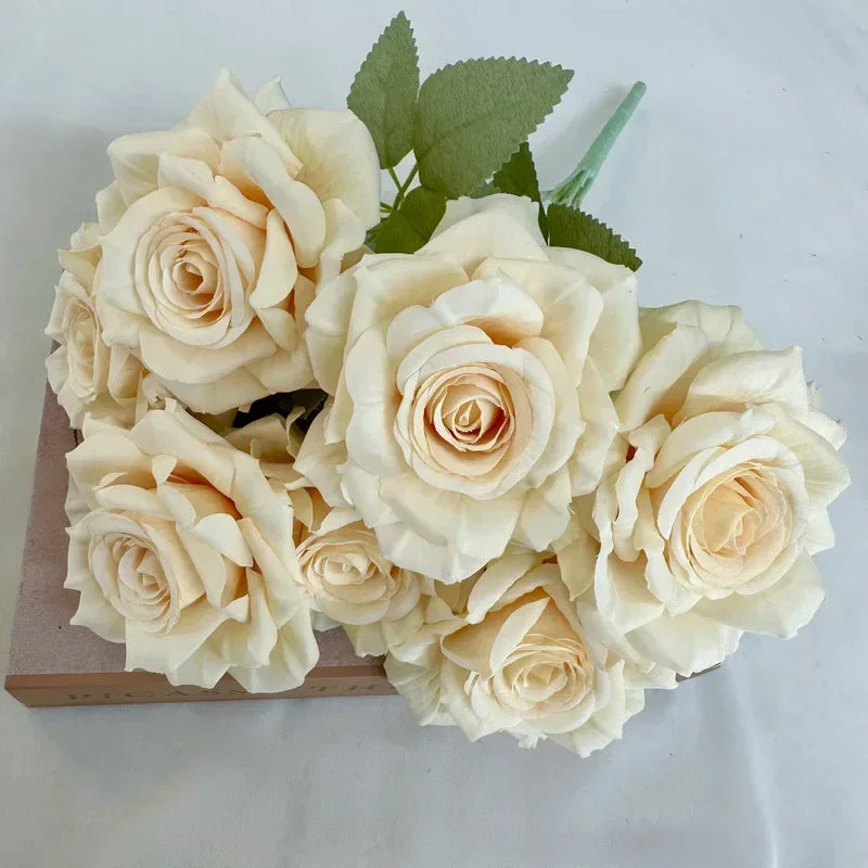 Artificial silk rose bouquet for festive decoration - vue 15 sur 15