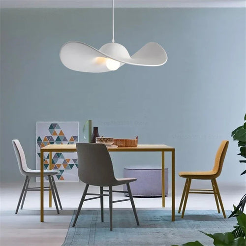 Modern Italian design pendant light with LED lighting for interiors - vue 3 sur 10