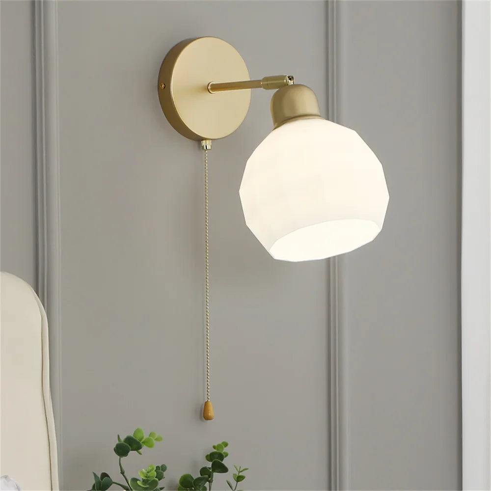 Modern nordic glass wall lamp with pull switch