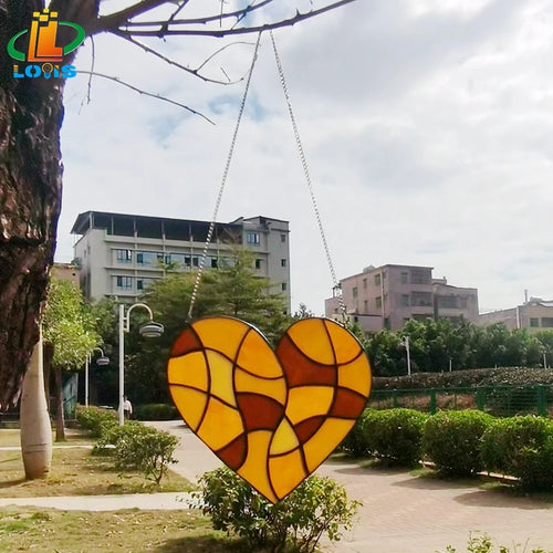 Decorative round lotus stained glass heart with tropical fish - vue 10 sur 11
